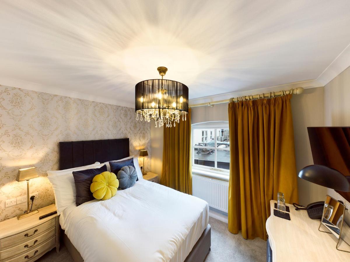 Lion & Swan Hotel Конгълтън Екстериор снимка